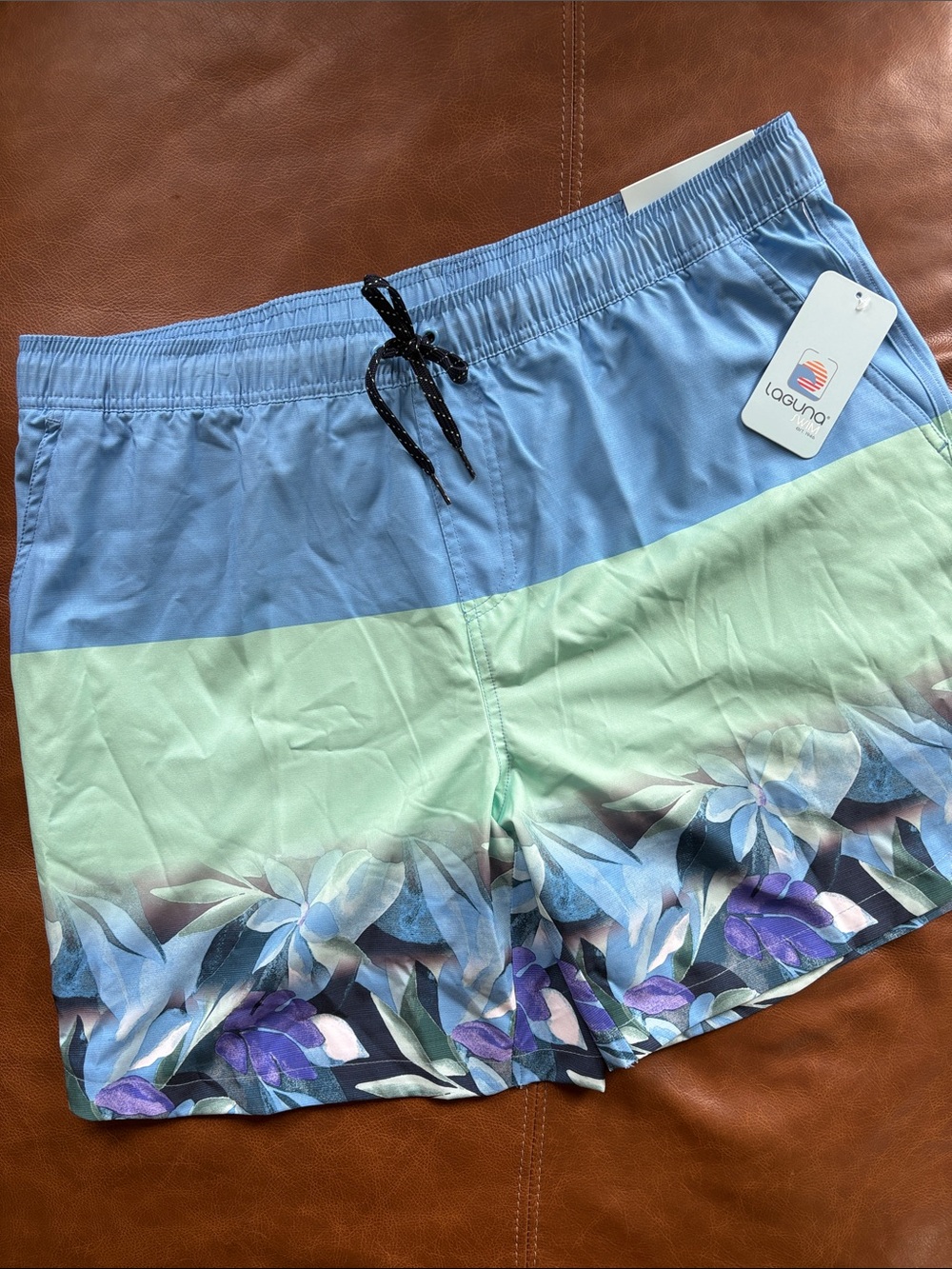 LAGUNA SWIM 7” INSEAM XL MENS SWIM TRUNKS